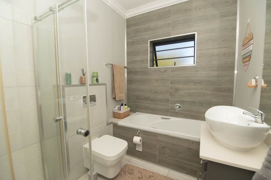 3 Bedroom Property for Sale in Salisbury Park Eastern Cape